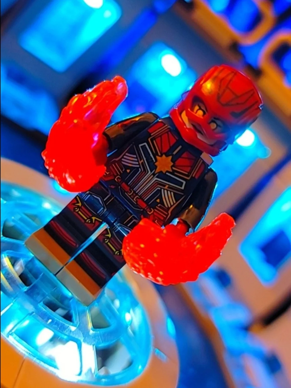 Captain Marvel Minifigure Lego Compatible